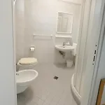 Massimo Hotel 2*