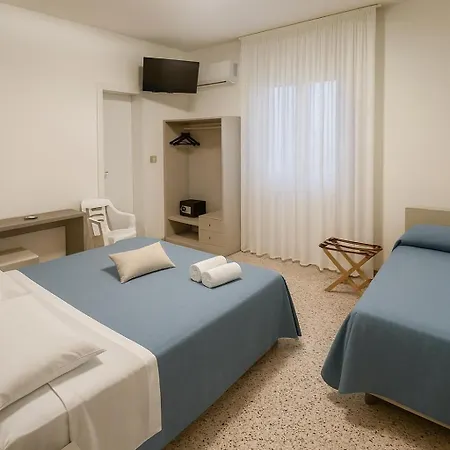 Szálloda Massimo 2*